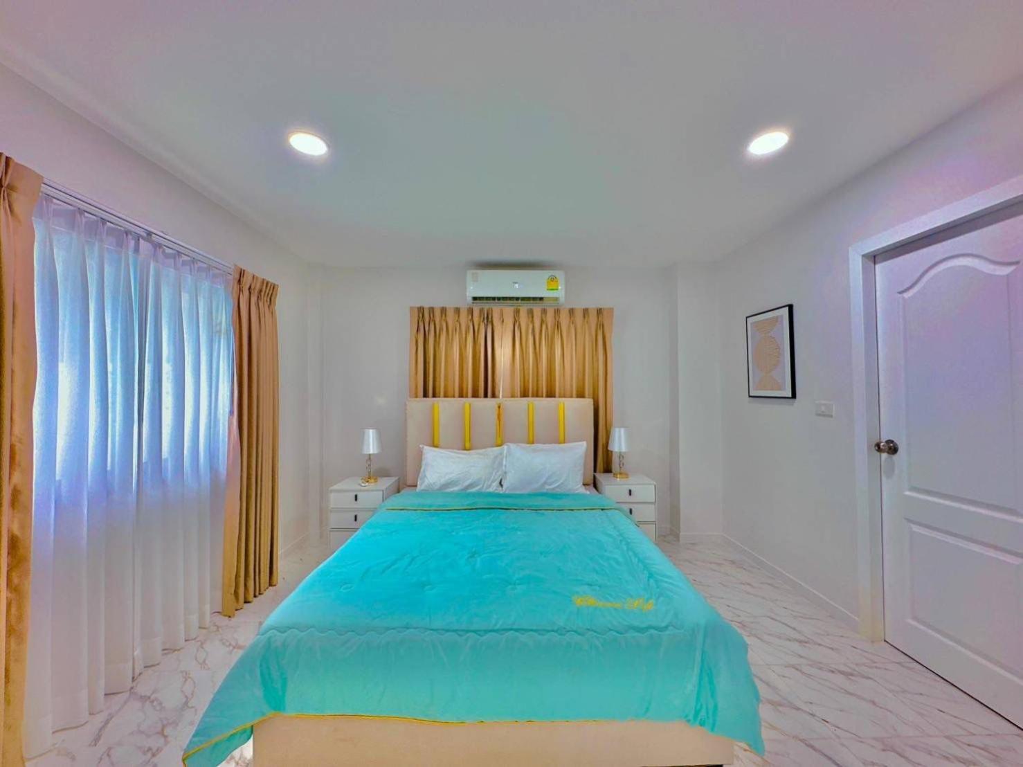 4Bedroom Pool Villa Near Walking St Bonk Pattaya Exterior foto