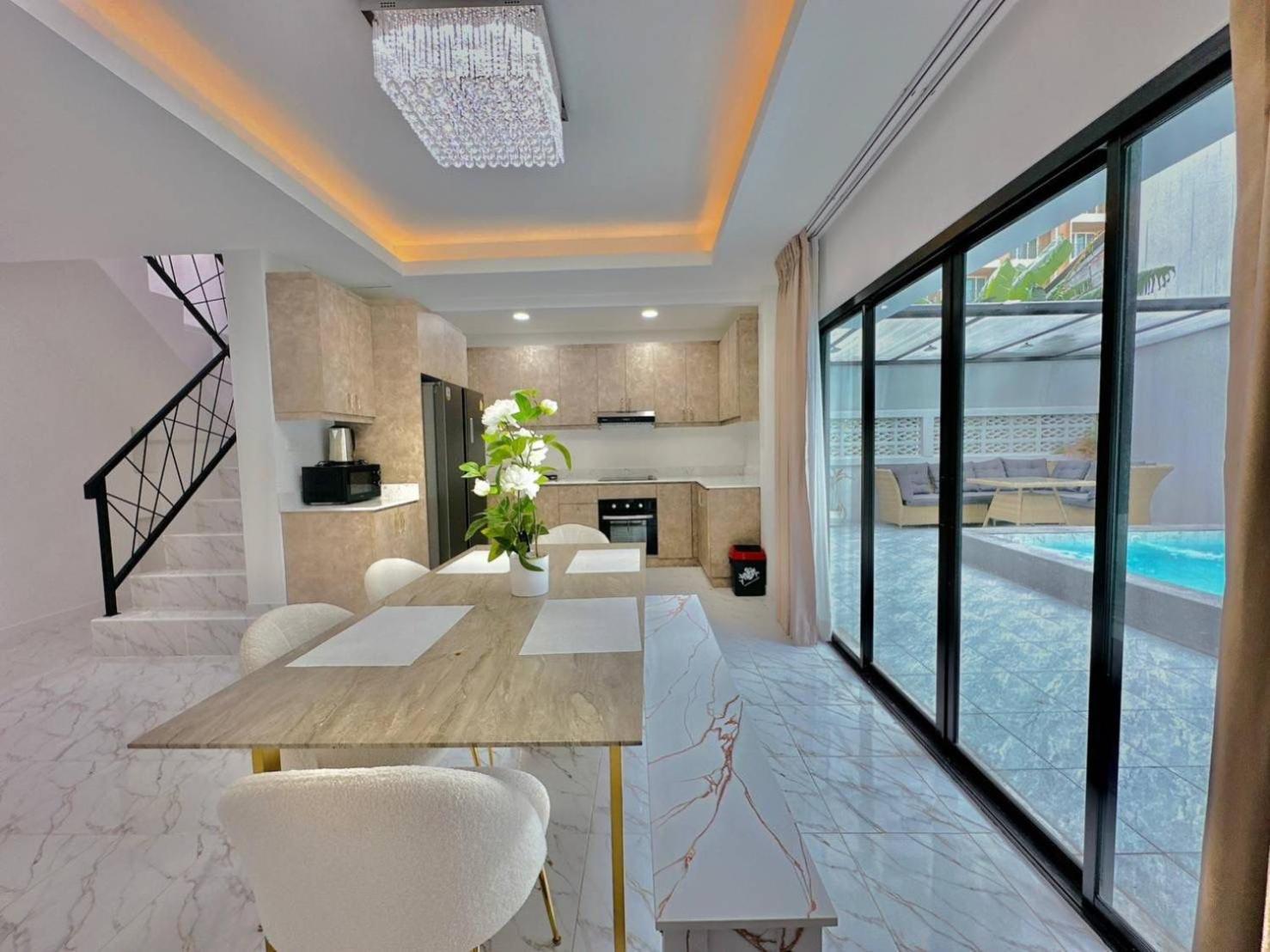 4Bedroom Pool Villa Near Walking St Bonk Pattaya Exterior foto